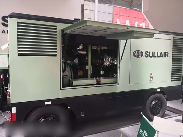 移動式空壓機(jī)展示